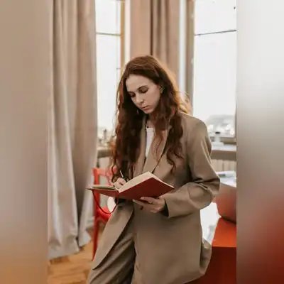 罗瑞
